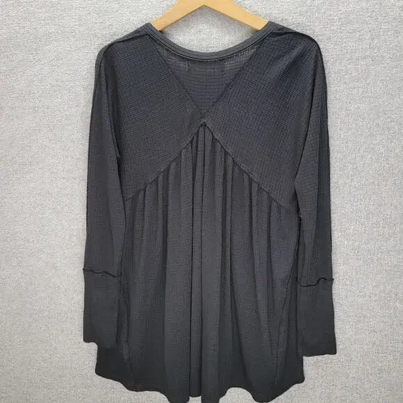 WE THE FREE HENLEY TOP, SIZE S - Picture 2 of 7